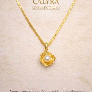✨ Collar “Golden Flower Luxe” by Calyra ✨