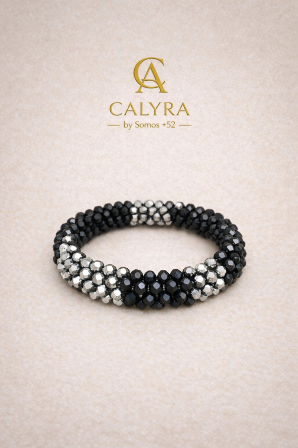 ✨ Pulsera “Black & Silver Spiral” ✨