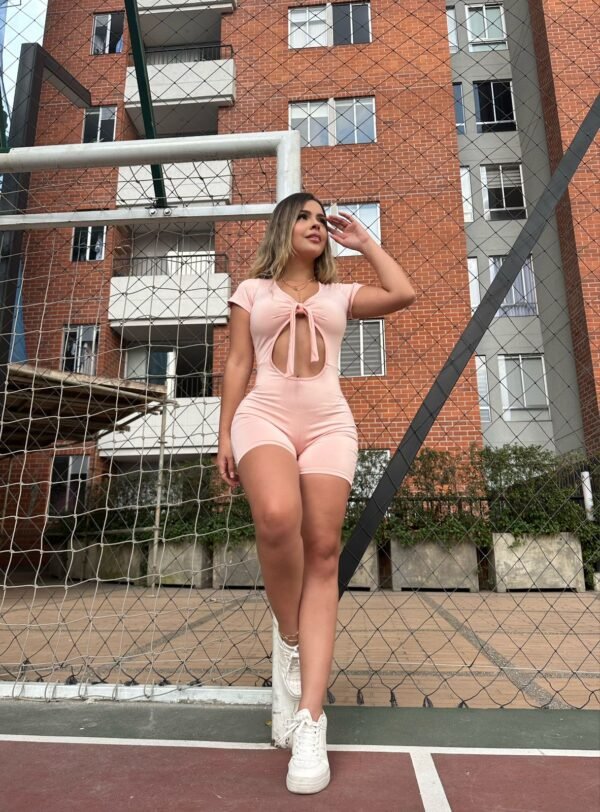 ✨ Conjunto deportivo “Pink Court Style” by Calyra ✨